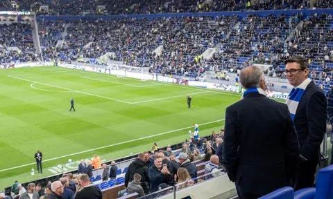 Chủ Mỹ bất ngờ muốn bán đứt Everton sau gần 2 năm