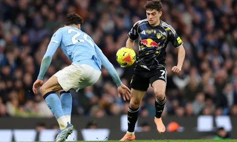 Leeds mất 2 trụ cột, Arsenal sáng cửa giành trọn 3 điểm