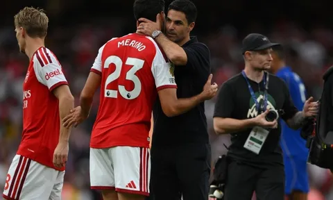 Giông bão là lúc chiều sâu đội hình Arsenal cần lên tiếng