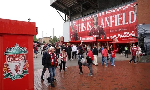 Biển lửa Anfield chờ đón Man City