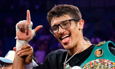 Sebastian Fundora và tham vọng thống nhất hạng cân 154 lbs: 'Mục tiêu hoàn toàn thực tế'