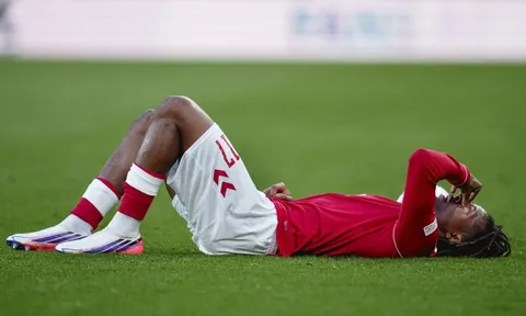 Vắng 4 người và 7 ca bỏ ngỏ, MU gặp khó trước Tottenham