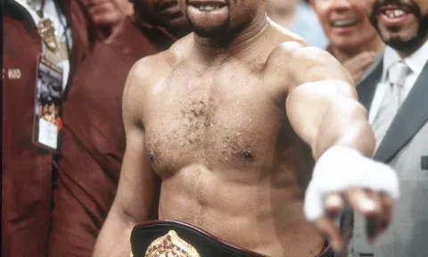 Hỏi đáp boxing: Roy Jones Jr ở hạng nặng, vai trò của huấn luyện viên và nghịch lý Shakur Stevenson