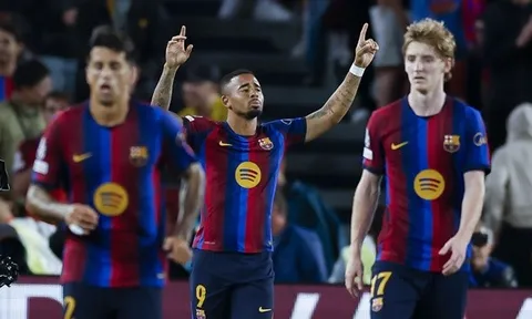 Chấm điểm Barcelona: Kounde điểm cao nhất; Jesus tỏa sáng