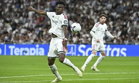 Tchouameni công khai chỉ trích trọng tài sau thẻ đỏ của Vinicius