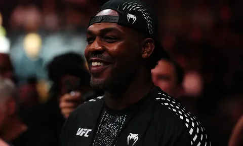 Jon Jones để ngỏ khả năng trở lại võ đài, vẫn duy trì kiểm tra doping cùng UFC