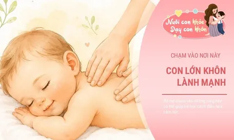 Trẻ sơ sinh đang khóc, ăn vạ, mẹ thử mẹo này con ngoan ngay