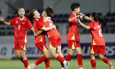 Điểm tin bóng đá Việt Nam 12/10: U17 nữ Việt Nam lập kỳ tích; Tiến Linh nổ súng