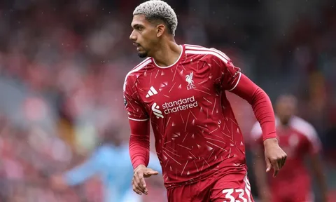 Araujo thăng hoa khiến Liverpool có thể từ bỏ vụ Kounde