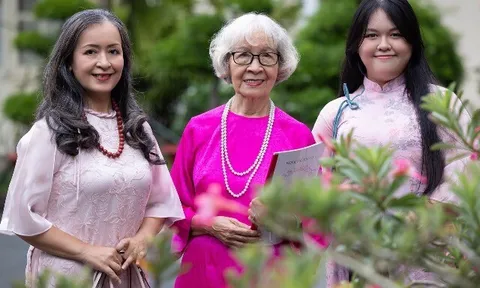 Con gái Nhà giáo Ưu tú năm 7 tuổi đã thi đỗ Nhạc viện, nay thành NSƯT có bằng Tiến sĩ giữ chức Trưởng khoa