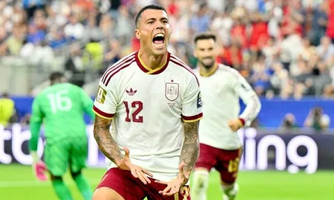 Barcelona lên kế hoạch chiêu mộ Pedro Porro