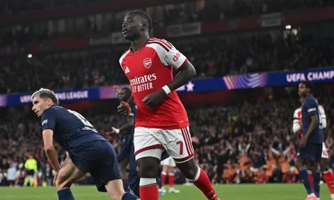 Màn trình diễn ấn tượng của Bukayo Saka gửi tới Mikel Arteta