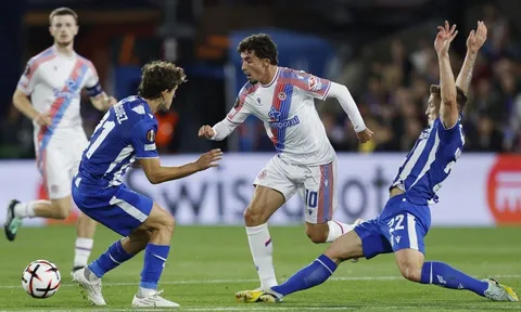 Soi trận Lyon vs Crystal Palace: Cạm bẫy đất Pháp