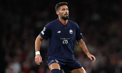 Giroud: "Arsenal vẫn không hề quên tôi"