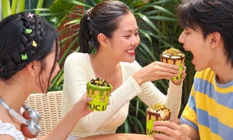 Phúc Long dạo này lạ lắm: ly trà sữa ăn được, cửa hàng mỗi nơi một câu chuyện