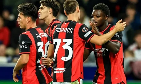 Cisse lập hat-trick, AC Milan vùi dập Salzburg tại Europa League