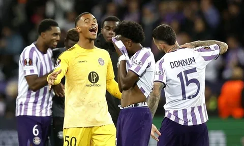 Real Madrid quyết đấu Bayern Munich vì người gác đền tương lai