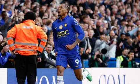 Morgan Rogers ca ngợi Joao Pedro của Chelsea