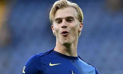 Gavi có thể rời đi, Barca tái kích hoạt thương vụ Lucas Bergvall