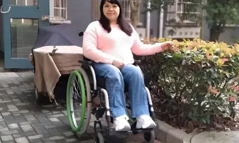 Người mẹ khuyết tật bất chấp nguy hiểm để mang thai và sinh con, cuối cùng bị chồng bỏ rơi: Cuộc sống hiện tại ra sao?