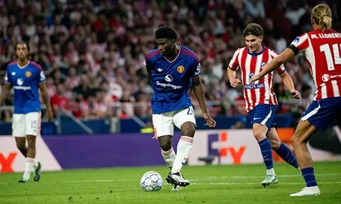 Baleba vá lỗ hổng tuyến giữa của Man Utd