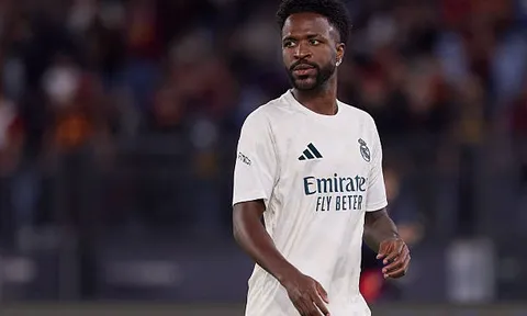 Mourinho cảnh báo Vinicius phải nỗ lực vượt qua sa sút