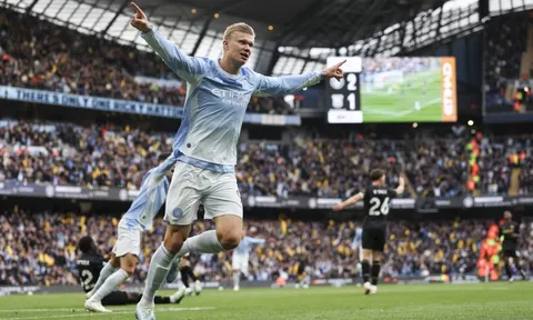 Haaland ghi bàn thứ 8, Man City nâng cách biệt với Arsenal lên 6 điểm