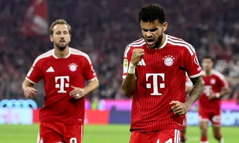 Luis Diaz lập hat-trick, Bayern Munich hủy diệt RB Leipzig 6-1
