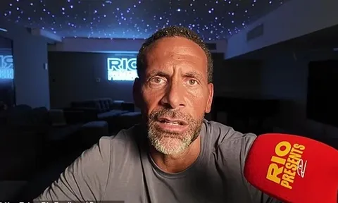 Rio Ferdinand gây bão vì miệt thị ngoại hình CĐV MU