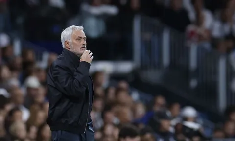 Thắng Sevilla, Mourinho đặt mục tiêu kép cho Real ở trời Âu
