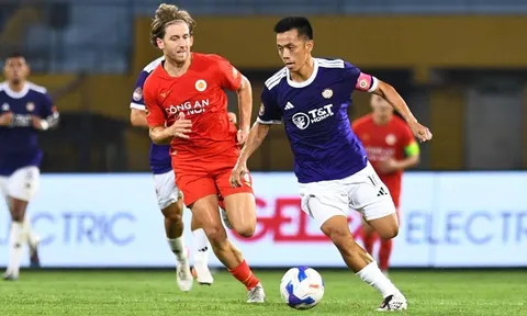 Văn Quyết thừa nhận Hà Nội FC chịu áp lực khổng lồ