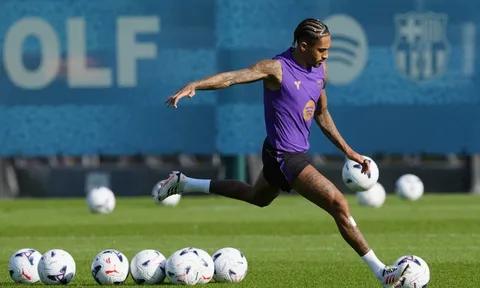 Chảo lửa Paris và phép thử định danh cho Barca