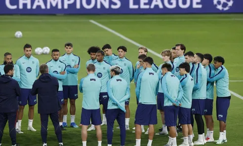 PSG là phép thử thực sự cho tham vọng của Barca