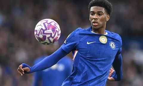Tỏa sáng trước Everton, sao mai Cobham khiến CĐV Chelsea nức lòng