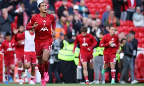 Van Dijk gửi thông điệp đến đồng đội trước chuỗi 4 trận sân nhà liên tiếp