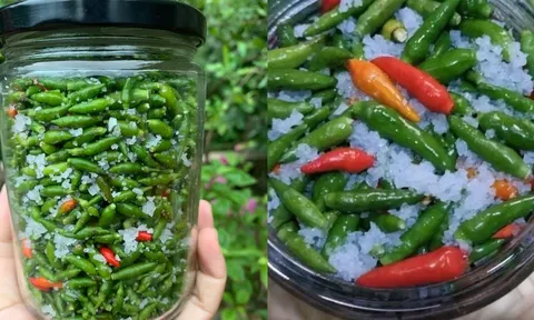 Cách làm ớt xiêm xanh ngâm muối, để lâu vẫn giòn ngon, không sợ hỏng