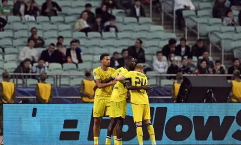 Guirassy tỏa sáng, Dortmund nhọc nhằn hạ Sabah 2-1