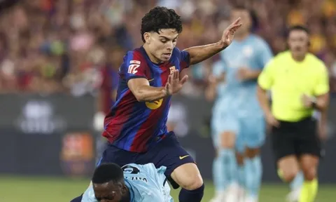 Arsenal nhắm Xavi Espart phòng khi mất Calafiori
