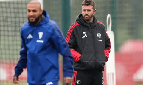 Man United loại 5 ngôi sao khỏi đội hình đá Champions League