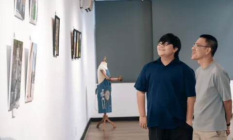 D-RAW: Khi những bộ xương kể câu chuyện về sự sống qua nét vẽ của nghệ sĩ trẻ Lachlan Nguyen