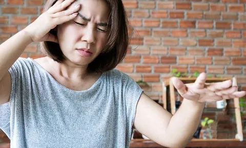 9 dấu hiệu đột quỵ có thể xảy ra bất cứ lúc nào, nhận diện sai lầm khiến bệnh diễn tiến nhanh nhưng ít người chú ý