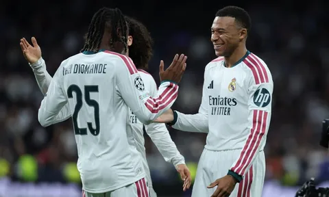 Đè bẹp Leipzig 4-1, Real Madrid thị uy trước El Clasico