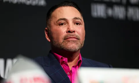 "Việc ai nấy làm": Oscar De La Hoya khẳng định quyền anh sẽ tốt hơn nếu không có Dana White
