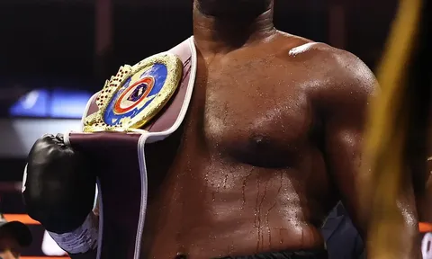Daniel Dubois: Chân mệnh thiên tử mới của quyền Anh hạng nặng thời hậu Usyk?