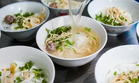 24 giờ ở Ninh Bình ăn gì? Gợi ý lịch trình food tour toàn đặc sản, vừa ngon vừa rẻ, thưởng thức một lần nhớ mãi