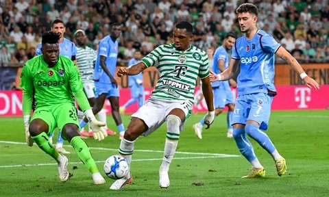 Rời MU, Onana liên tục giữ sạch lưới tại Trabzonspor