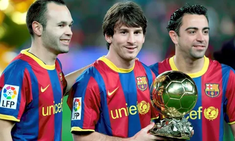 Xavi và Iniesta với những đường chuyền bất tận