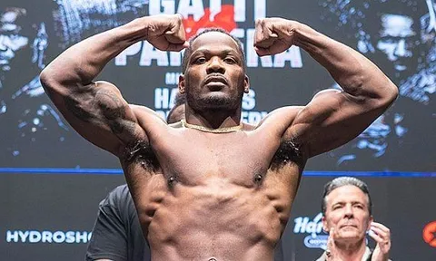 Nhà vô địch BKB Cub Hawkins không e ngại bất lợi thể hình trước Rowdy Legend Montgomery