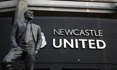 Newcastle đã chi bao nhiêu tiền chuyển nhượng dưới thời PIF?