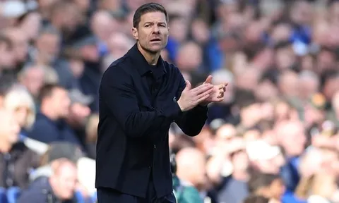 Xabi Alonso chỉ ra bước chuyển mình của Chelsea